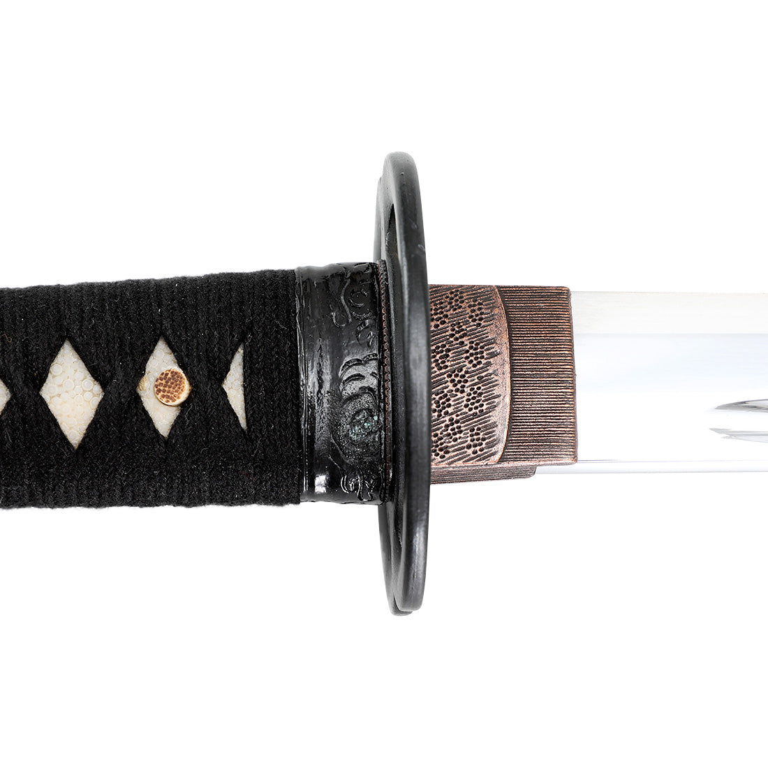 No.2 (The foundation of Iaido swords, the "Shoryu Koshirae" (2.2-2.45 shaku)) *This is an imitation sword.