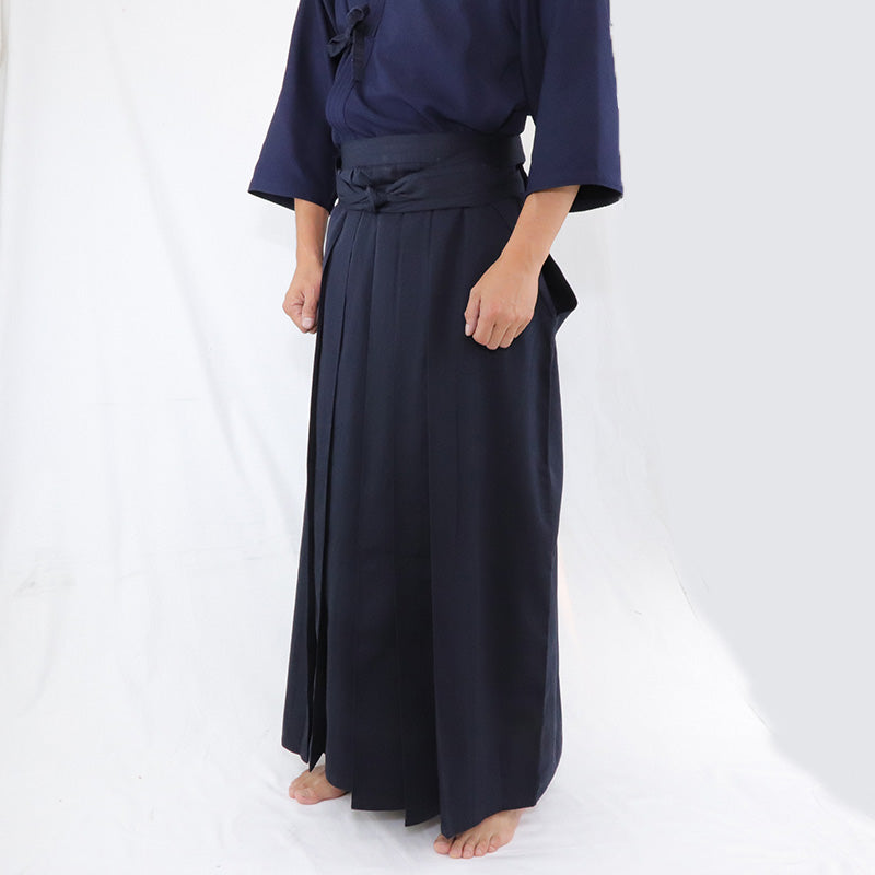 Kendo Gi/Hakama Set [Navy single layer weave embroidered Kendo Gi] + [New special Tetron Hakama]