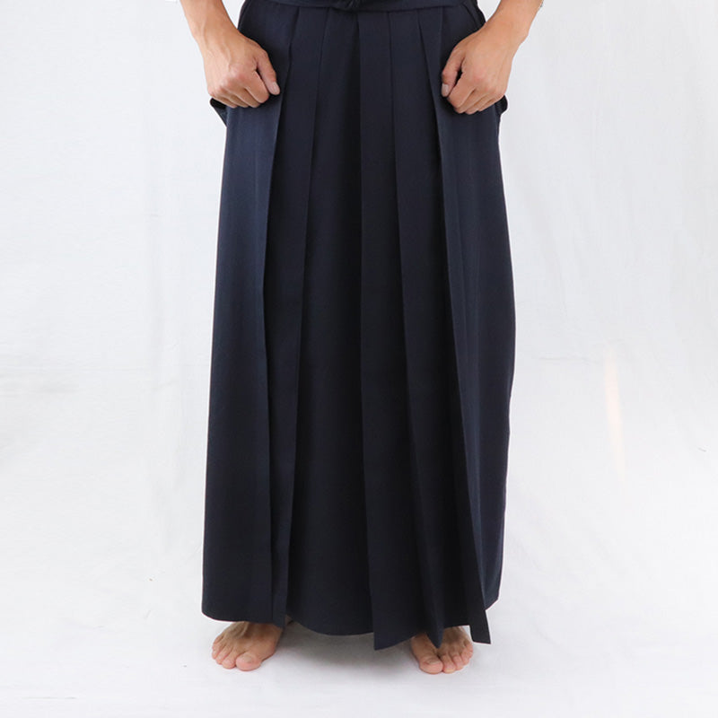 Kendo Gi/Hakama Set [Navy single layer weave embroidered Kendo Gi] + [New special Tetron Hakama]